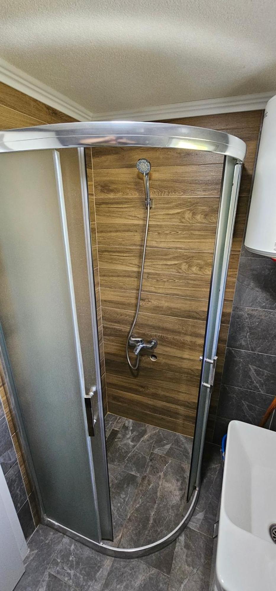 Apartmani Roki Тузла Екстериор снимка