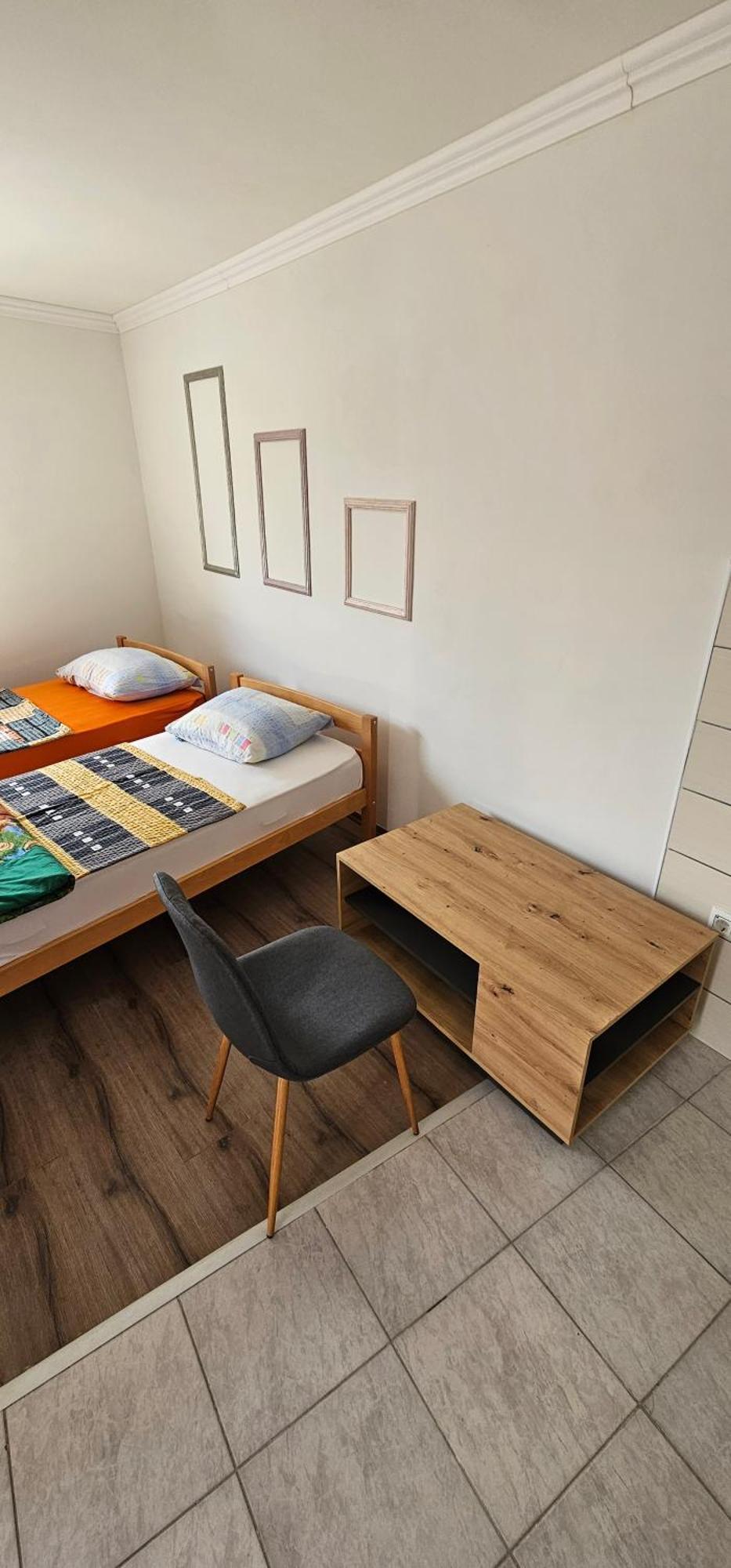 Apartmani Roki Тузла Екстериор снимка