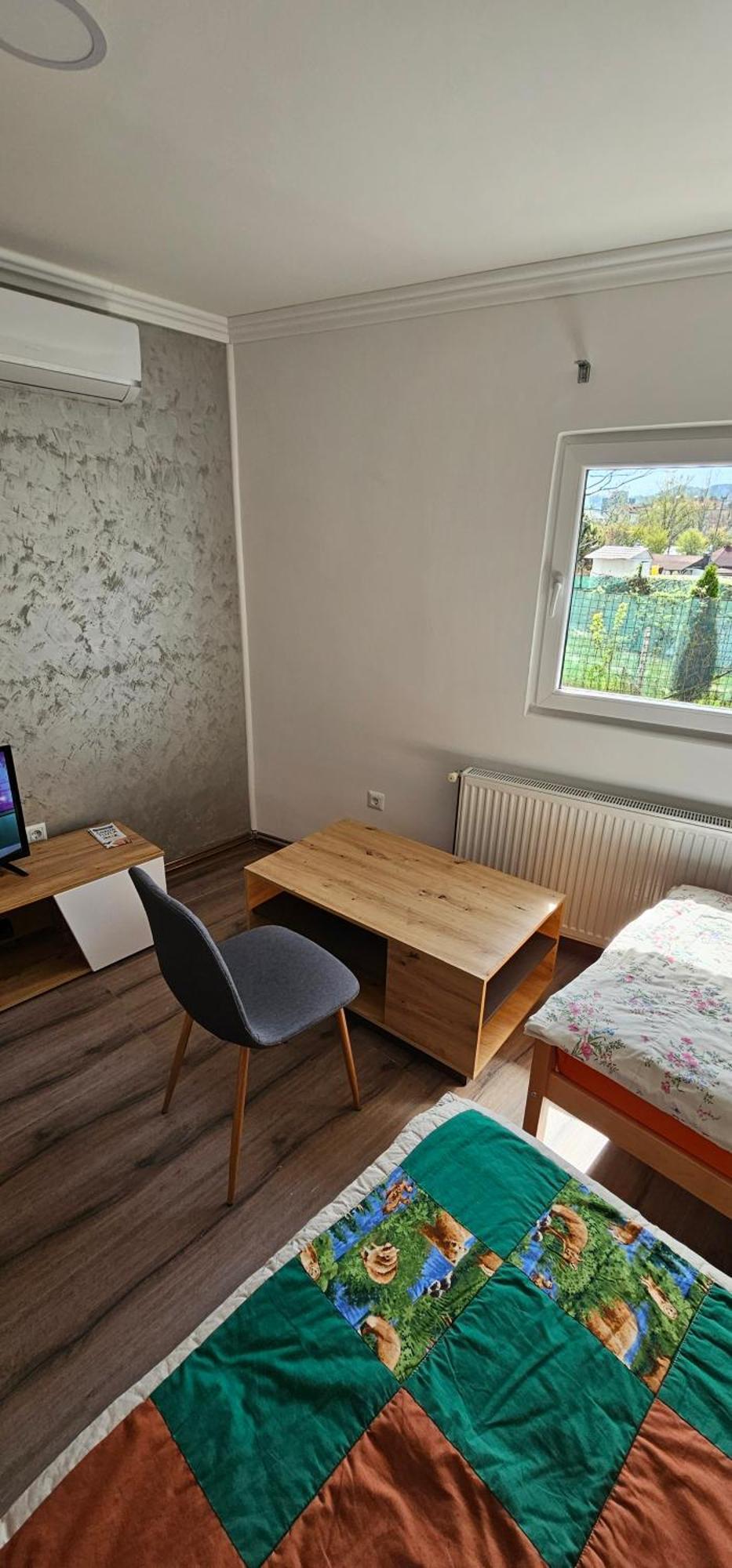 Apartmani Roki Тузла Екстериор снимка