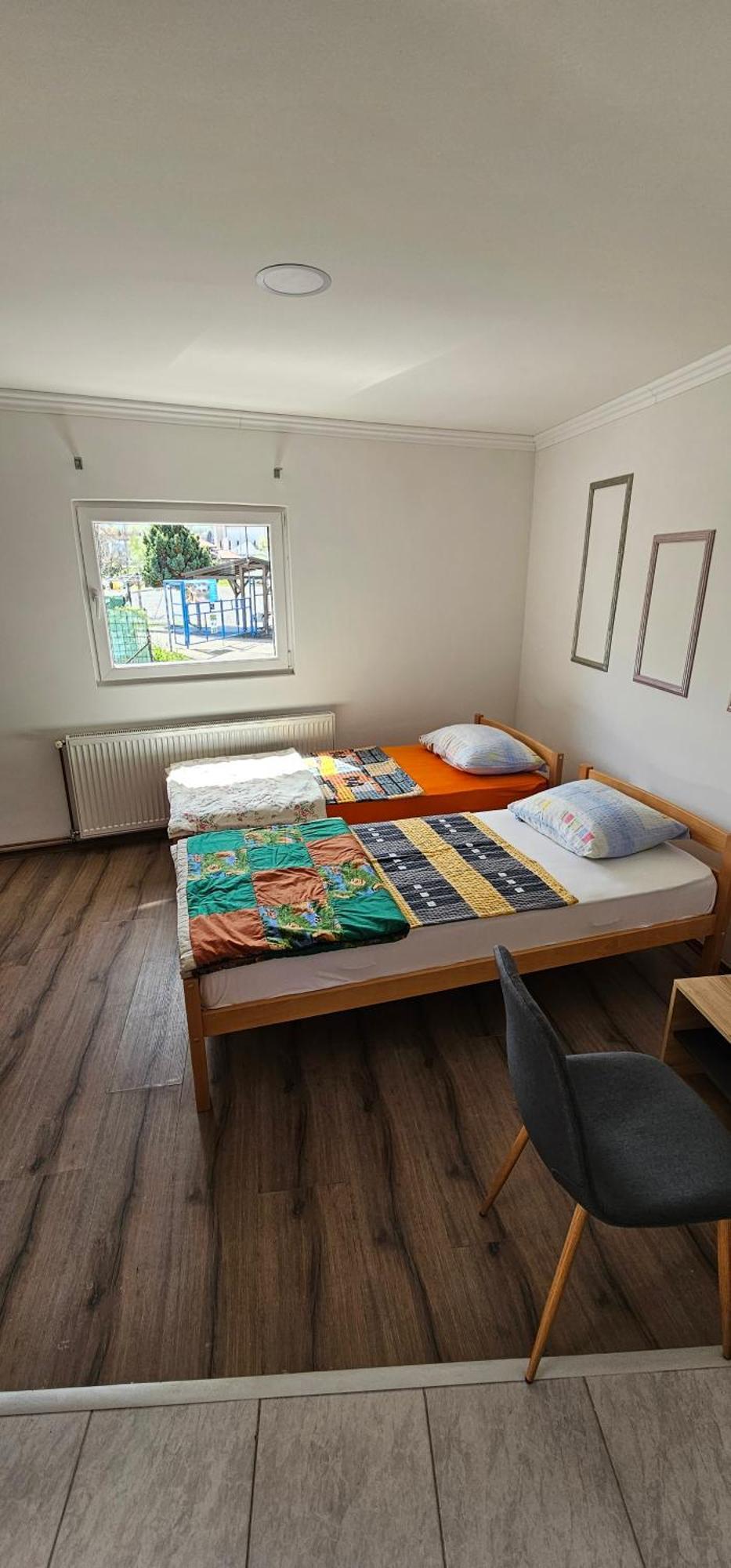 Apartmani Roki Тузла Екстериор снимка